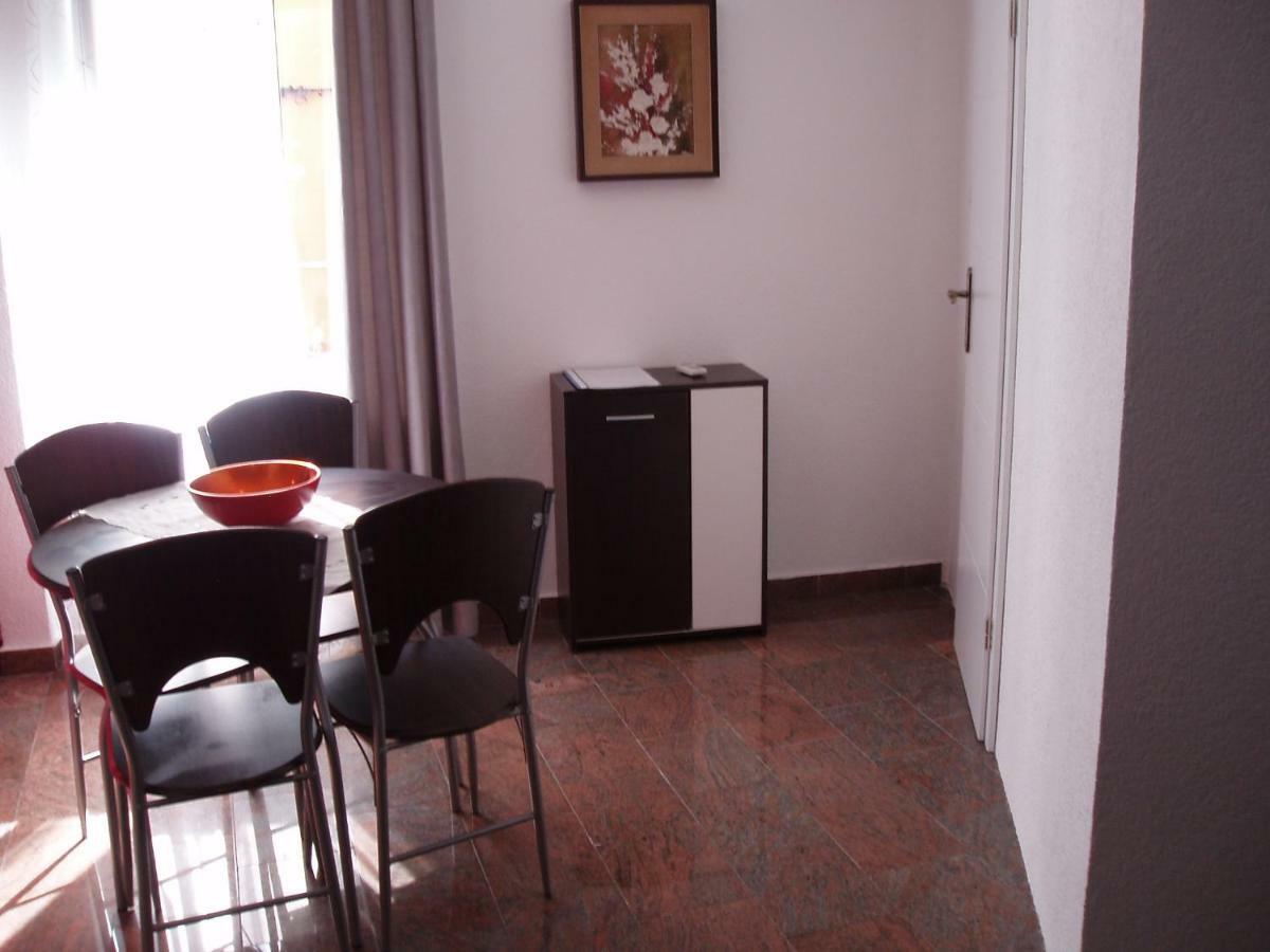 Apartment Oaza Ровинь Экстерьер фото