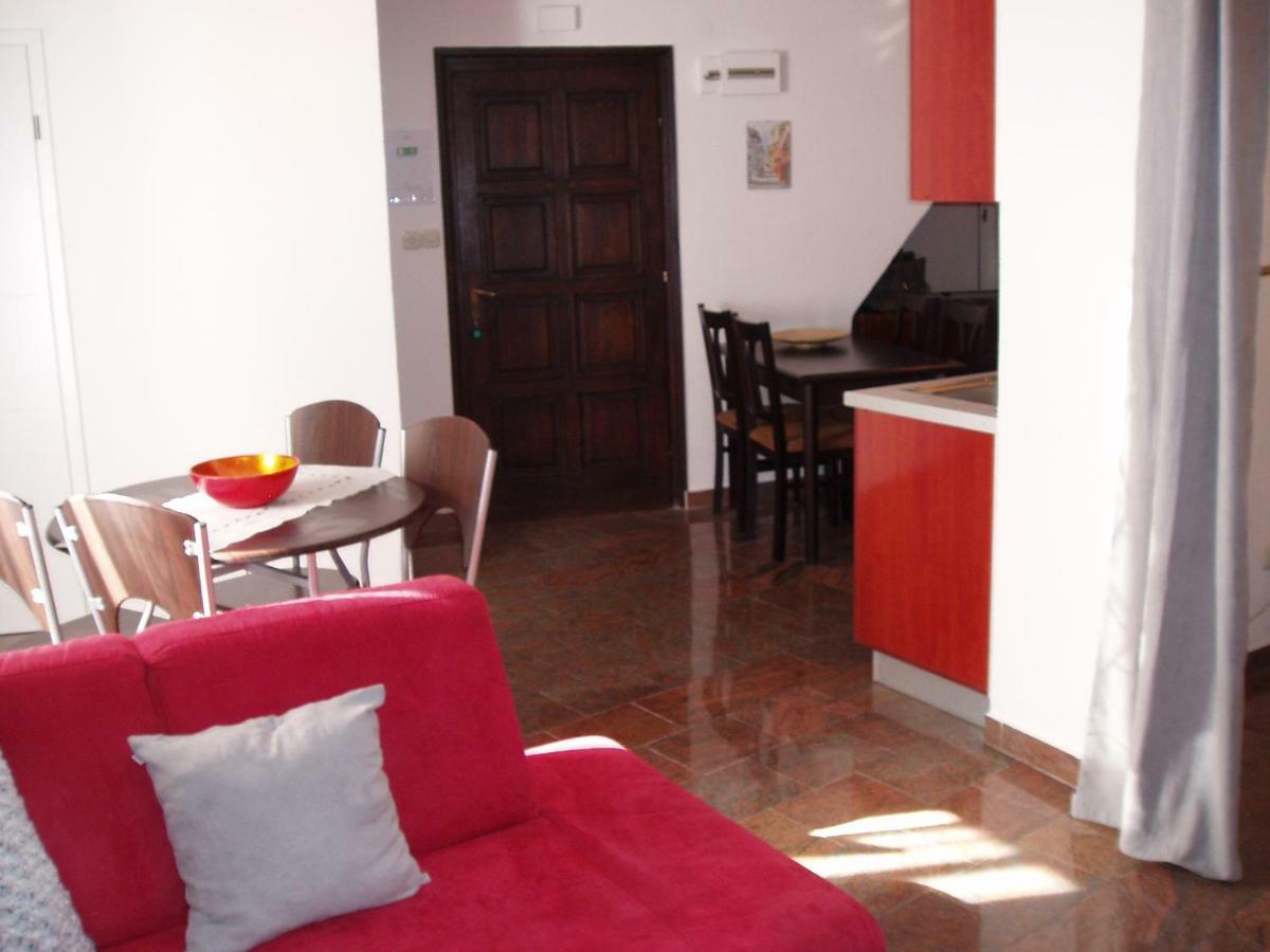 Apartment Oaza Ровинь Экстерьер фото