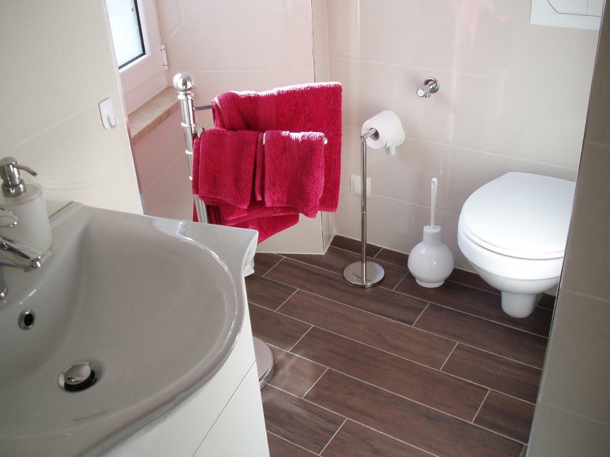 Apartment Oaza Ровинь Экстерьер фото