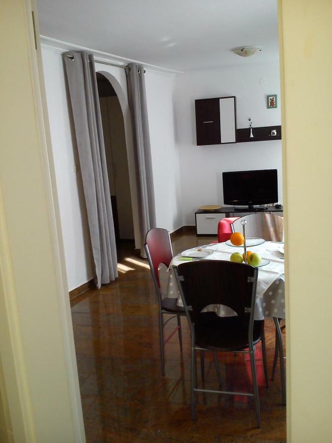 Apartment Oaza Ровинь Экстерьер фото