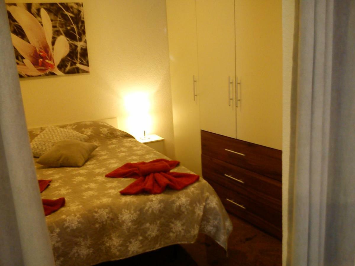 Apartment Oaza Ровинь Экстерьер фото